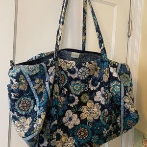 Vera Bradley duffel